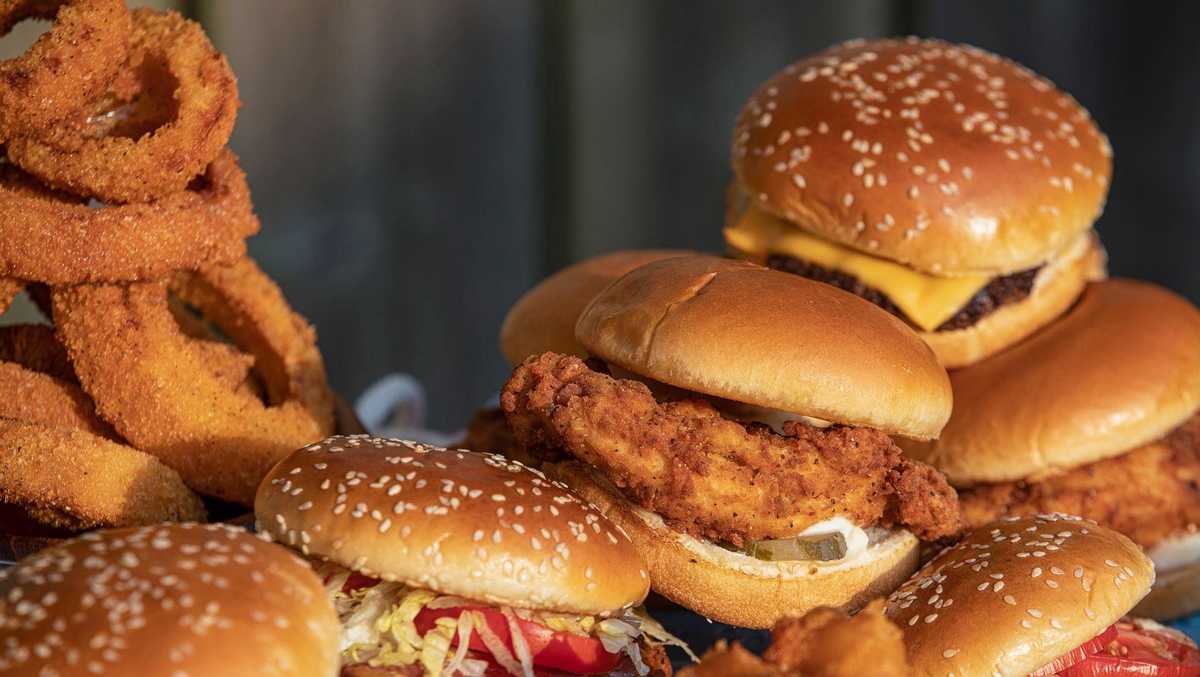 Former Third Street Market Hall vendor gets new home