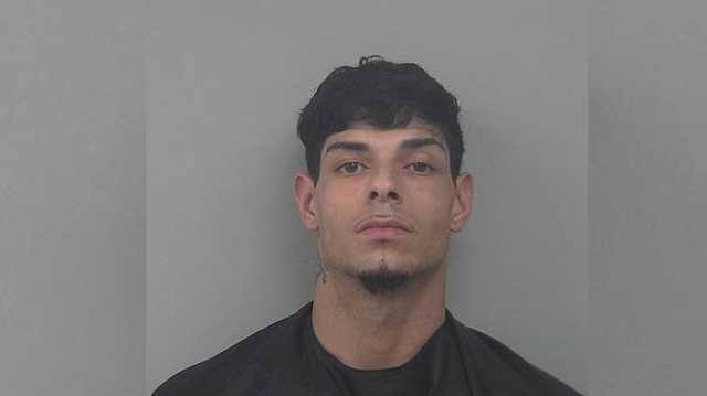 ISP: Southern Indiana man, armed with gun, follows woman for miles who cut him off - Vimarsana News