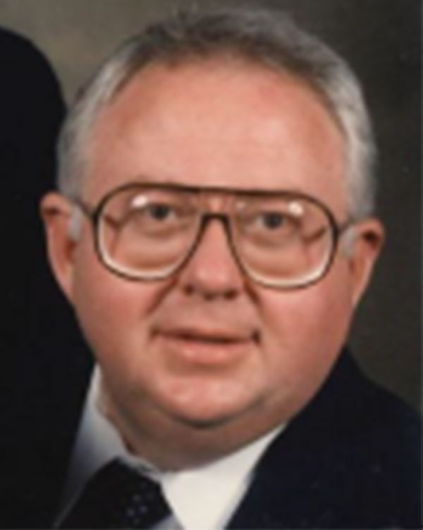 dale&#x20;breitlow&#x20;was&#x20;killed&#x20;in&#x20;1993&#x20;during&#x20;a&#x20;school&#x20;shooting&#x20;at&#x20;wauwatosa&#x20;&#x28;wisc.&#x29;&#x20;high&#x20;school,&#x20;where&#x20;he&#x20;served&#x20;as&#x20;an&#x20;associate&#x20;principal