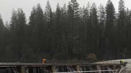 Cracks found at Twain Harte Lake Dam in Tuolumne County; Some evacuation advisories issued - Vimarsana News