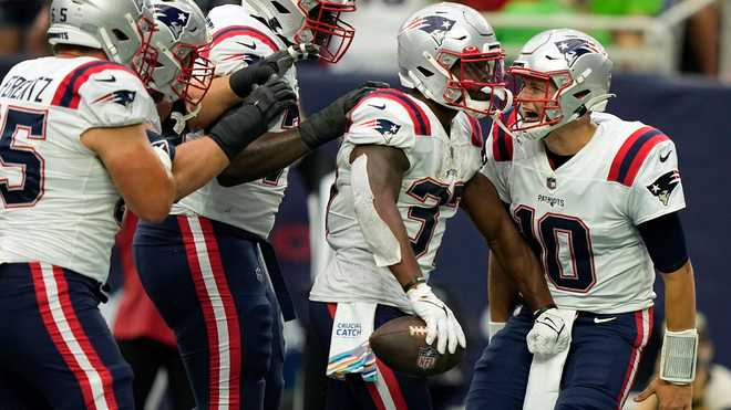 Patriots Drop Road Game To Houston Texans