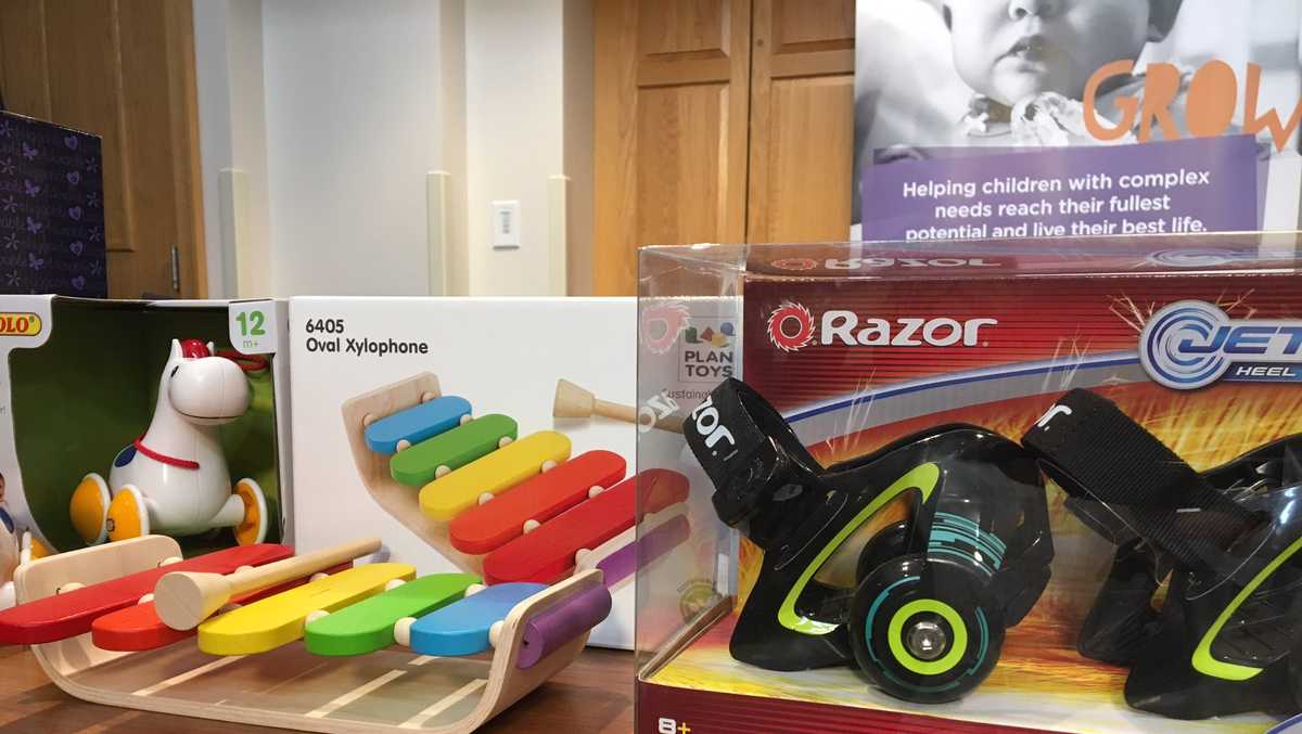 Consumer safety group unveils 'dangerous' toys list