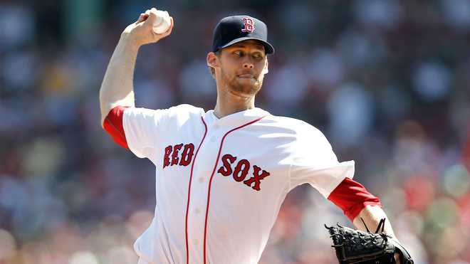 Powered by Beckett, Red Sox strike first – The Denver Post