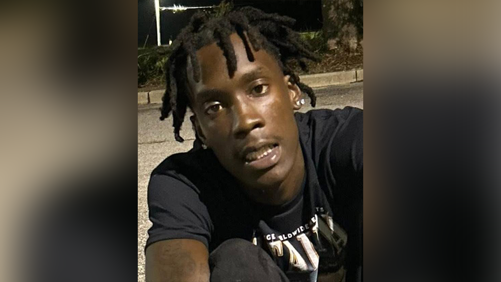 Police in South Carolina searching for aattempted murder suspect