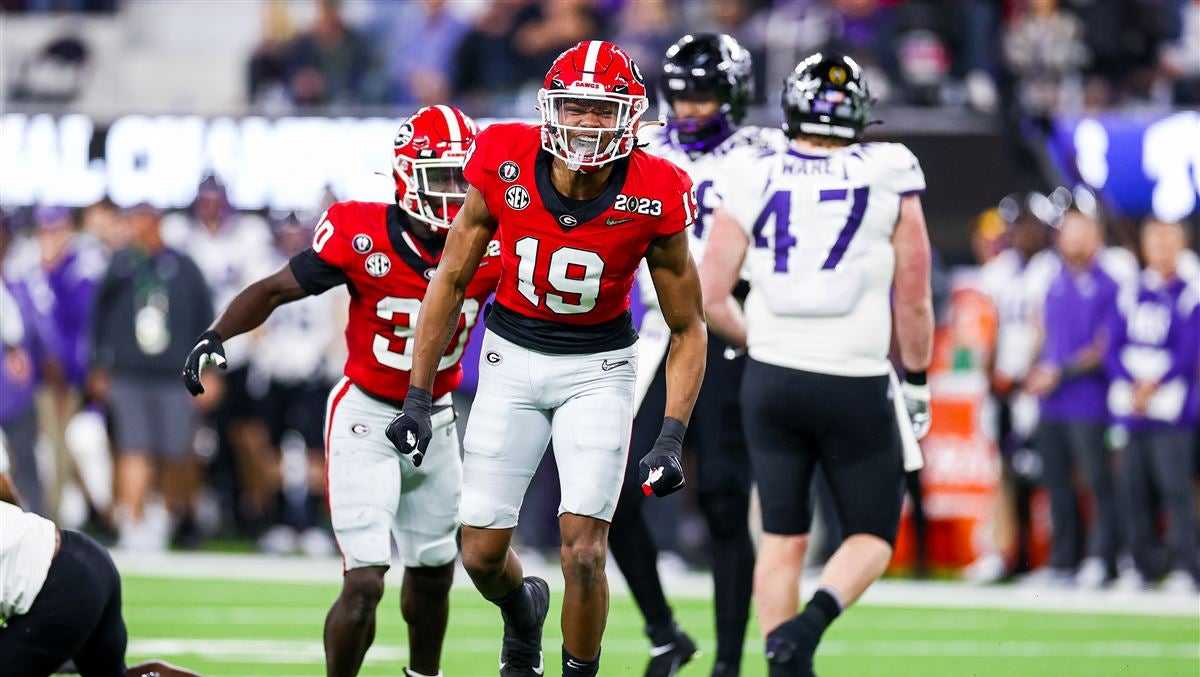 Darris Smith Youth Football Camp set for Saturday in Baxley