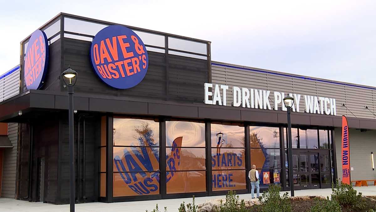 Pooler Dave & Buster's now open at Tanger Outlets