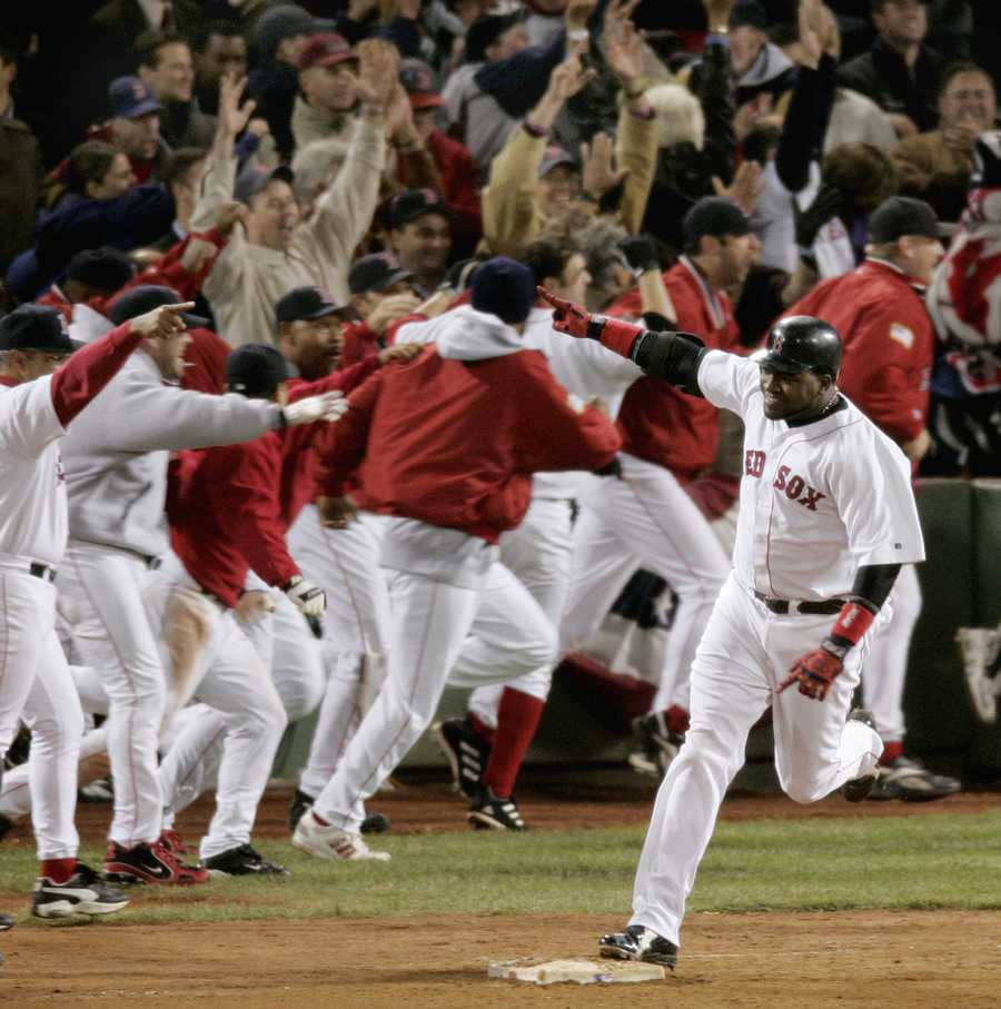 Let's relive the Red Sox 2004 ALCS: David Ortiz walks off Game 5