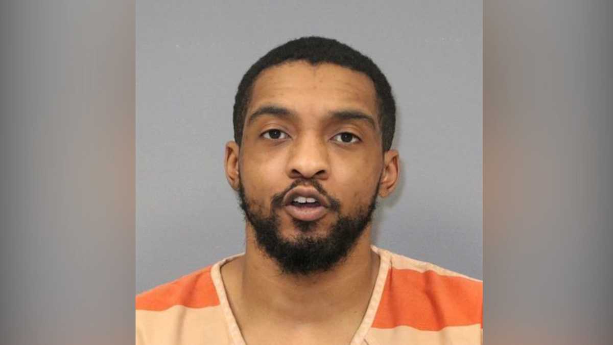 Man accused of firing 20 rounds into front door of Aliquippa home