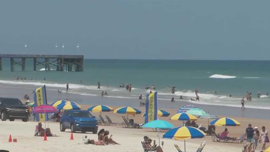 Visitors pack beaches in Volusia County during summer