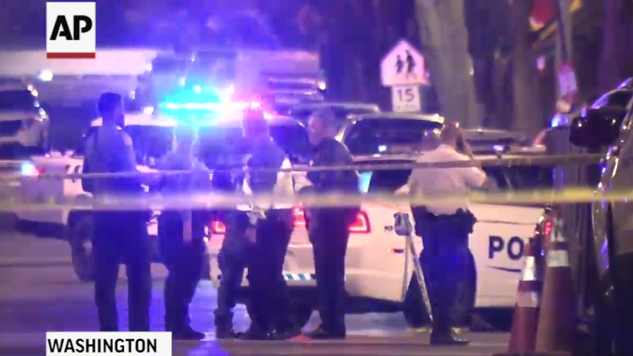 Police: 2 officers wounded, 1 suspect killed in DC shooting