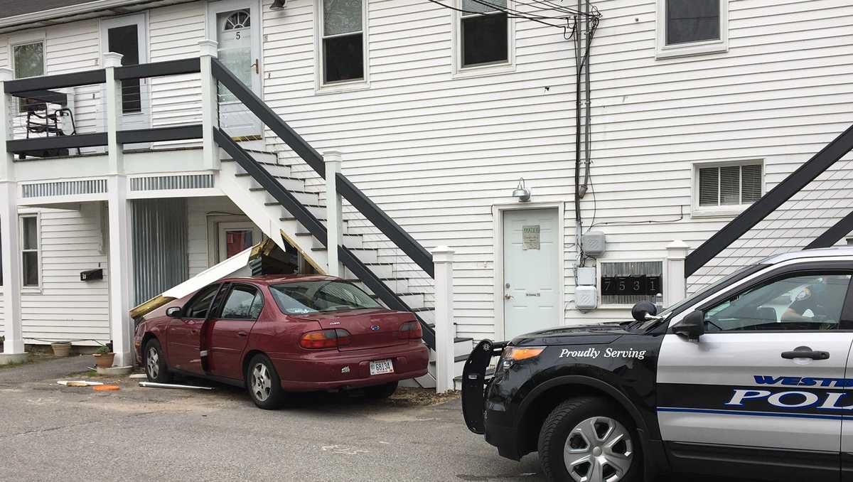 2 men arrested after crashing stolen car into Westbrook building ...