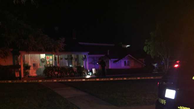 1 dead, 1 hurt after being shot while driving in south Sacramento