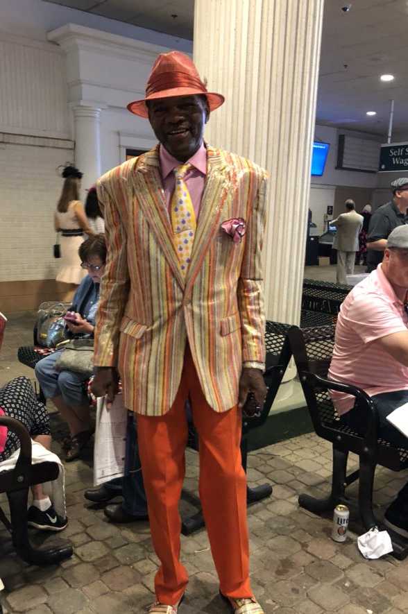 PHOTOS: Check out some of the stylish ensembles from Kentucky Oaks Day