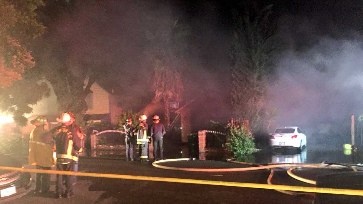 2 firefighters injured while battling blaze at Stockton recycling plant