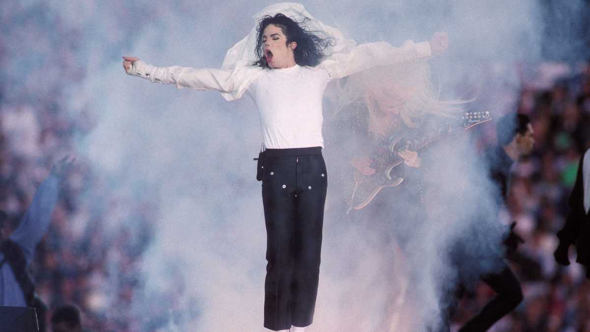 Who are the topearning dead celebrities?