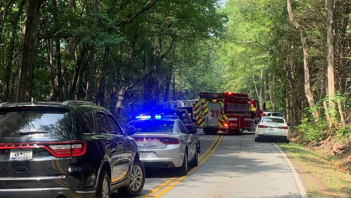 South Carolina coroner called to car crash involving two teenagers