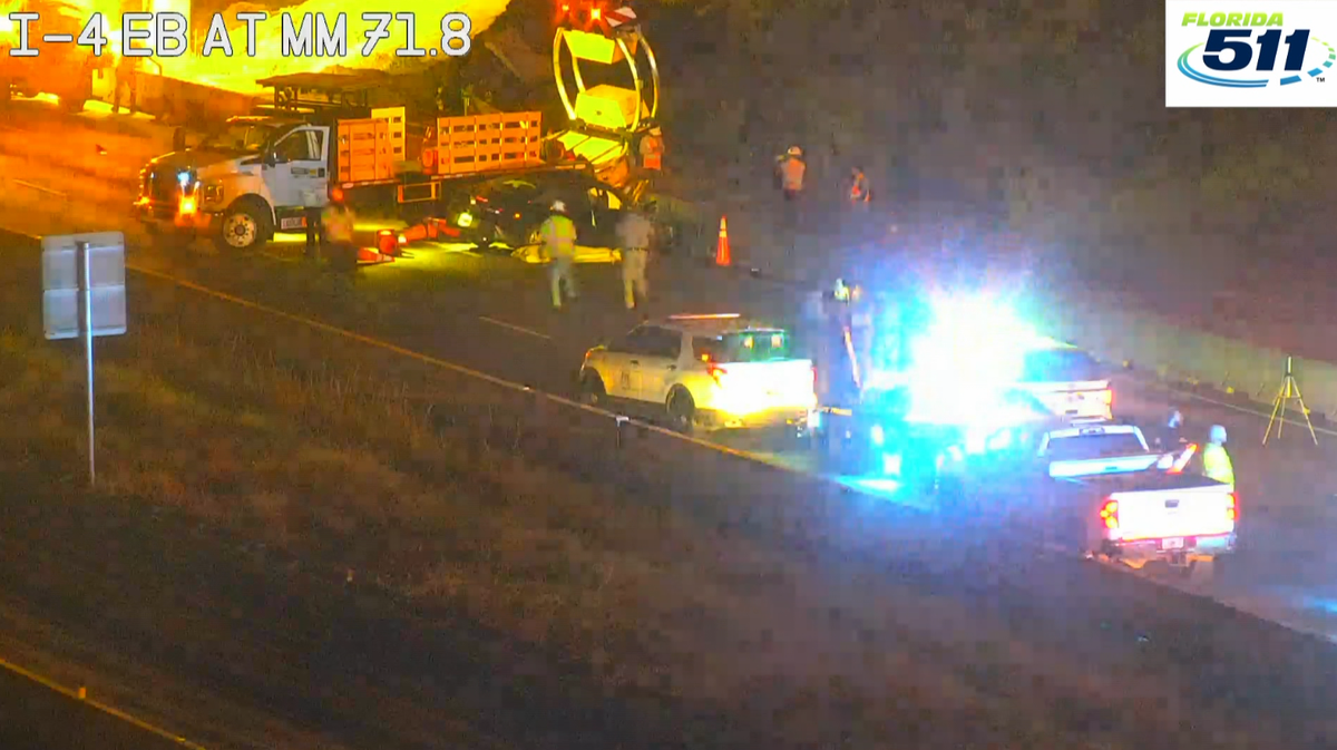 25-year-old killed after crashing into construction zone on I-4
