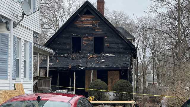 Girl killed, 3 others injured in Middleborough house fire - Vimarsana News