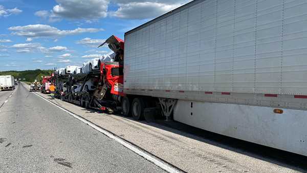 1 driver dead after semitrailers crash on I-64 in southern Indiana