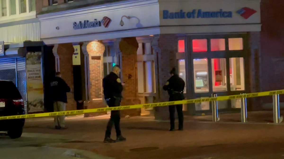 Mass. man dies after being shot near ATM in Lawrence, DA says