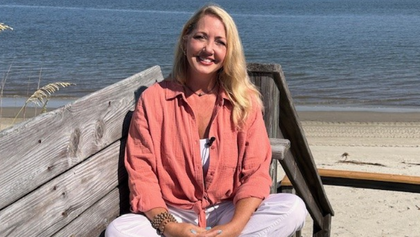 Htv 801 Creative Cat : Tybee Island's Kimberly Dean continues to create ...