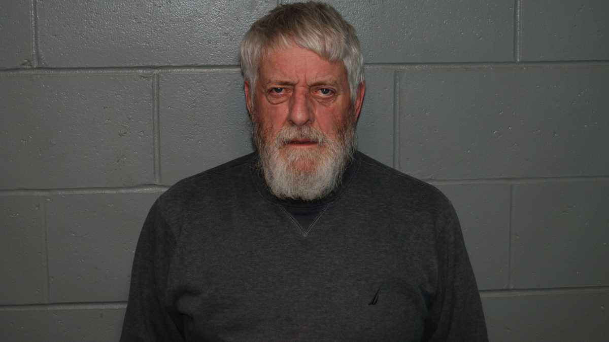 Man accused of shooting another man at New Hampshire post office