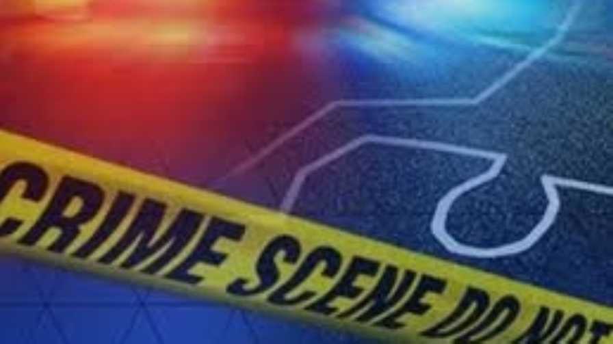 Decomposing bodies of 2 women found a block apart