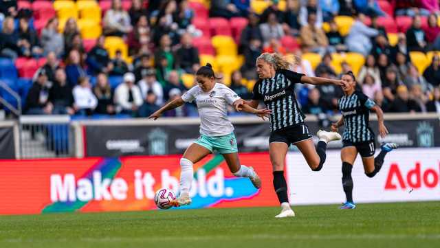 KC Current midfielder named as finalist for 2023 NWSL MVP - Vimarsana News