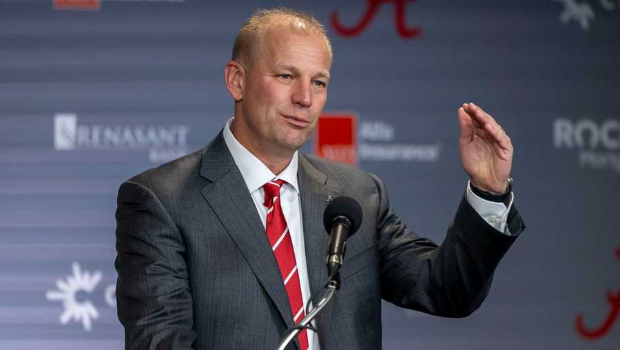 new alabama football head coach kalen deboer talks with the media in his introductory press conference at bryant-denny stadium, saturday, jan. 13, 2024, in tuscaloosa, ala. deboer is replacing the recently retired nick saban. (ap photo/vasha hunt)