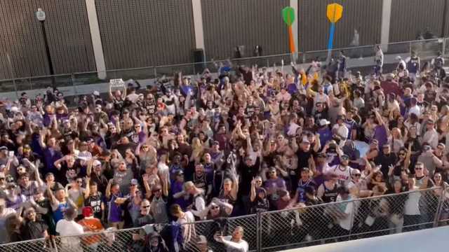 Sacramento Kings bring back 'Section 916' playoffs watch party - Vimarsana News