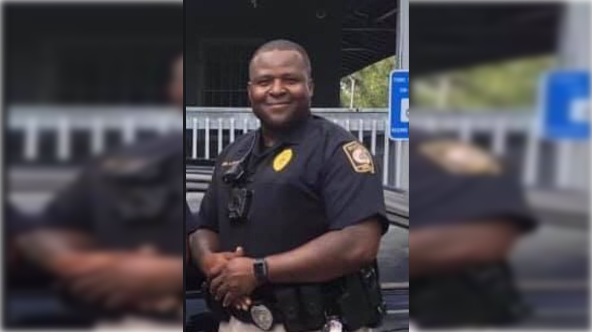 Georgia Mayor Prevents Police Chief From Firing Controversial Cop