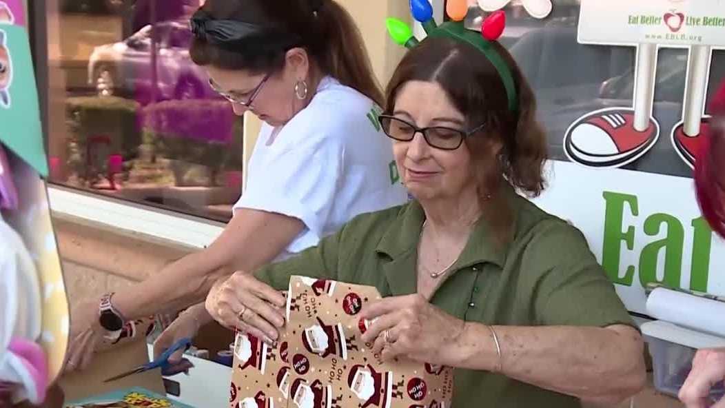 Delray Beach nonprofit turns food pantry into toy store to spread holiday cheer with a toy giveaway