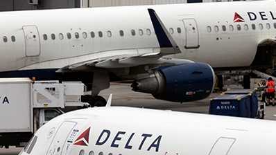 Flight makes emergency landing at Louisville Muhammad Ali International Airport