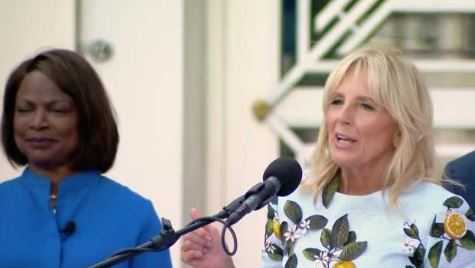 Jill Biden joins Val Demings and Charlie Crist at Orlando rally - Vimarsana News