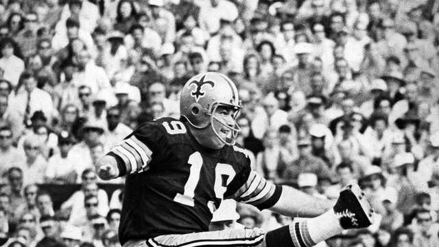 Coronavirus: Record-setting NFL kicker Tom Dempsey tests positive for  COVID-19 