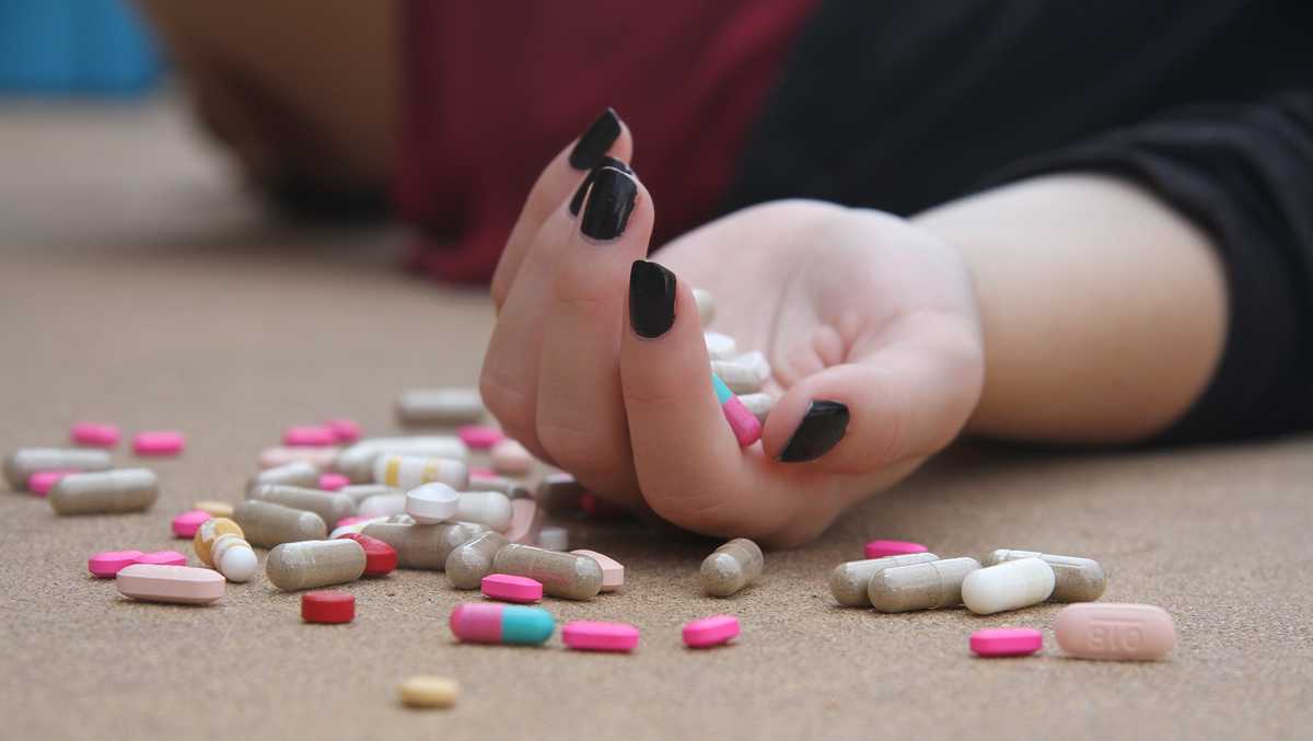 Mental health experts and law enforcement officials break down Florida