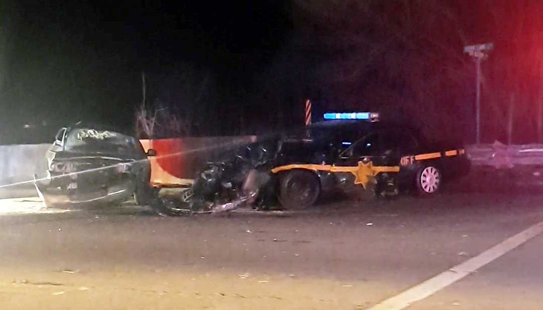 South Carolina: Greenville County deputy involved in crash - WYFF