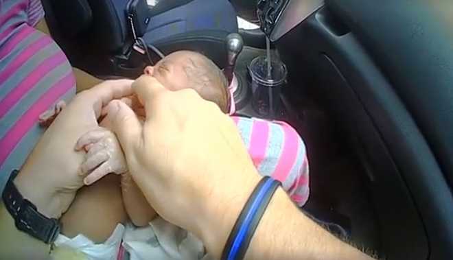 Deputy&#x20;saves&#x20;baby