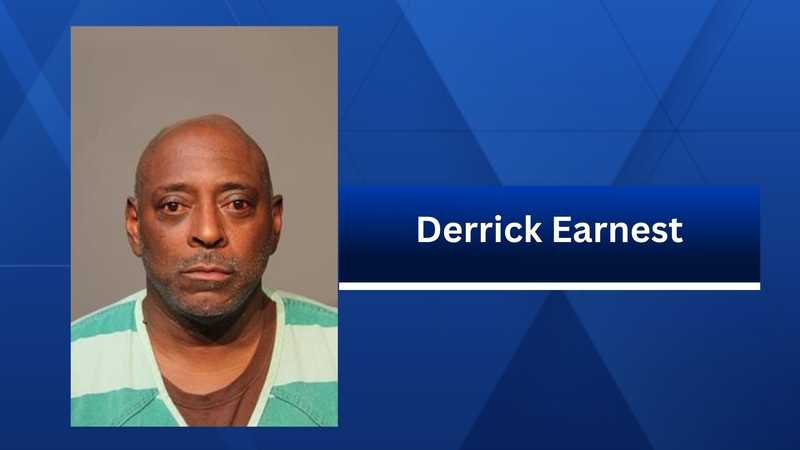 Des Moines man charged with murder after woman dies from blunt force injuries