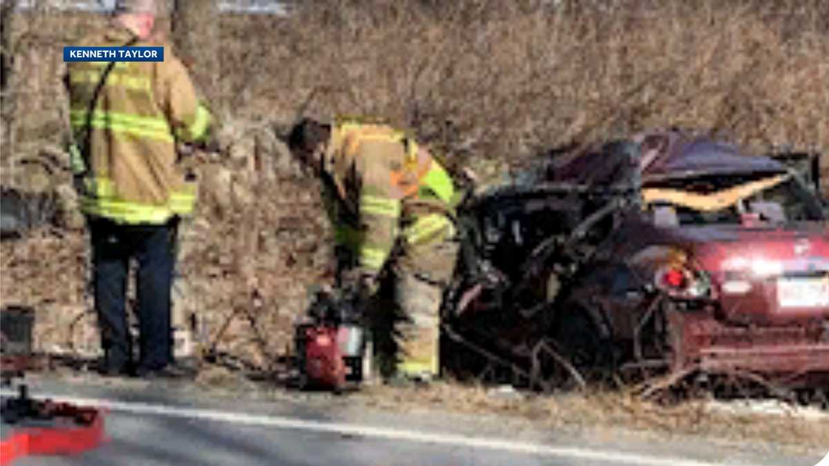 Driver Hospitalized After Car Veers Of Road Hits Tree In Derry 5346