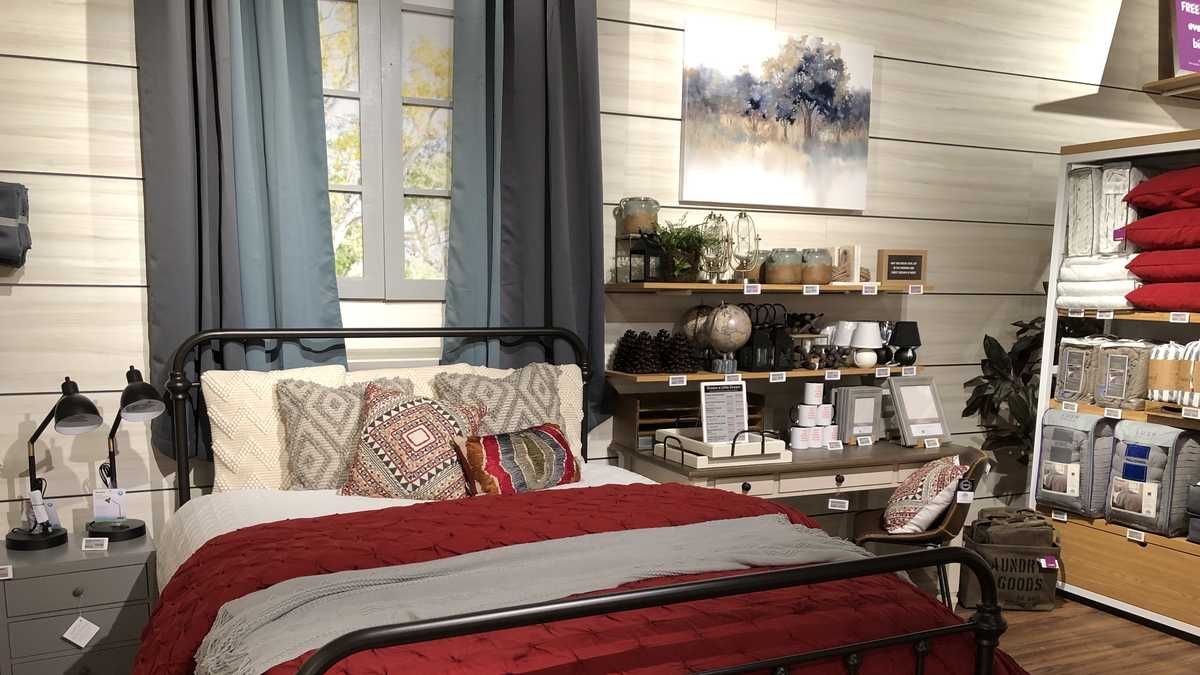 Inside Wayfair’s first permanent store