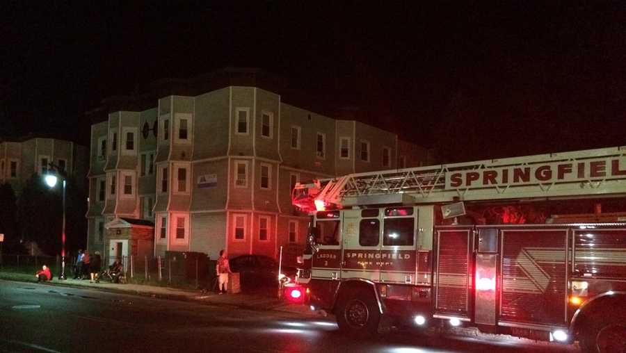 Apartment building roof collapses, displacing 100 residents