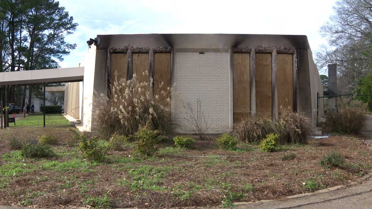 Mississippi synagogue arson suspect faces new hate-crime-related charge