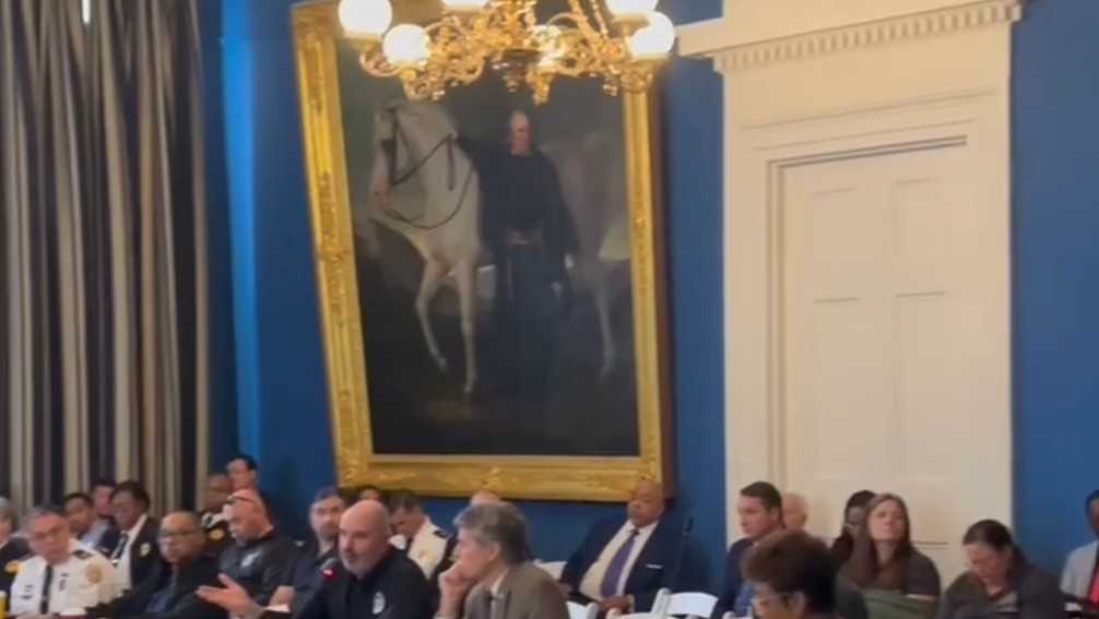 New Orleans requests highest level of federal security for New Year's Eve after thwarted threat