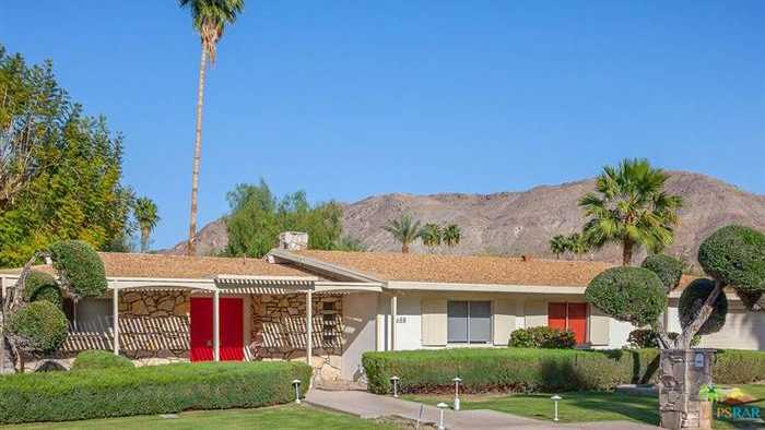 Walt Disney's former Palm Springs home is for sale.