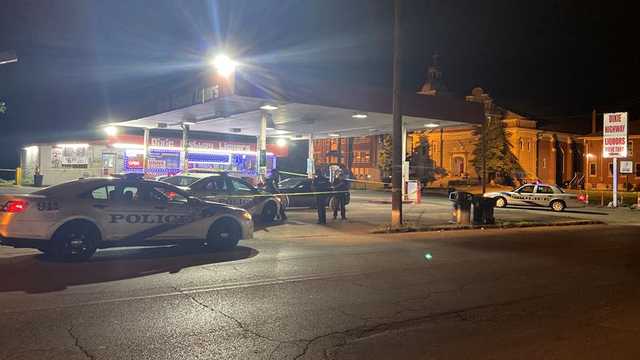 LMPD investigating stabbing on Dixie Highway - Vimarsana News