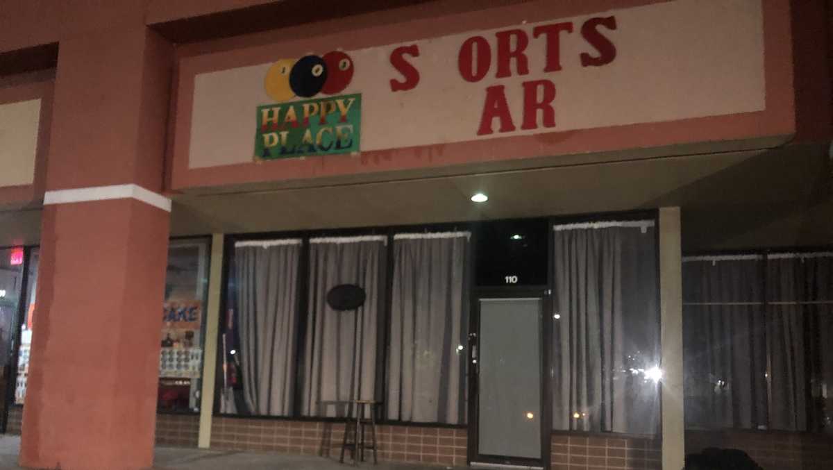 Man shot outside sports bar in Orange County, officials say