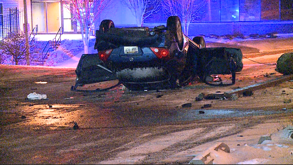 Driver breaks leg in rollover crash near 41st, Dodge streets