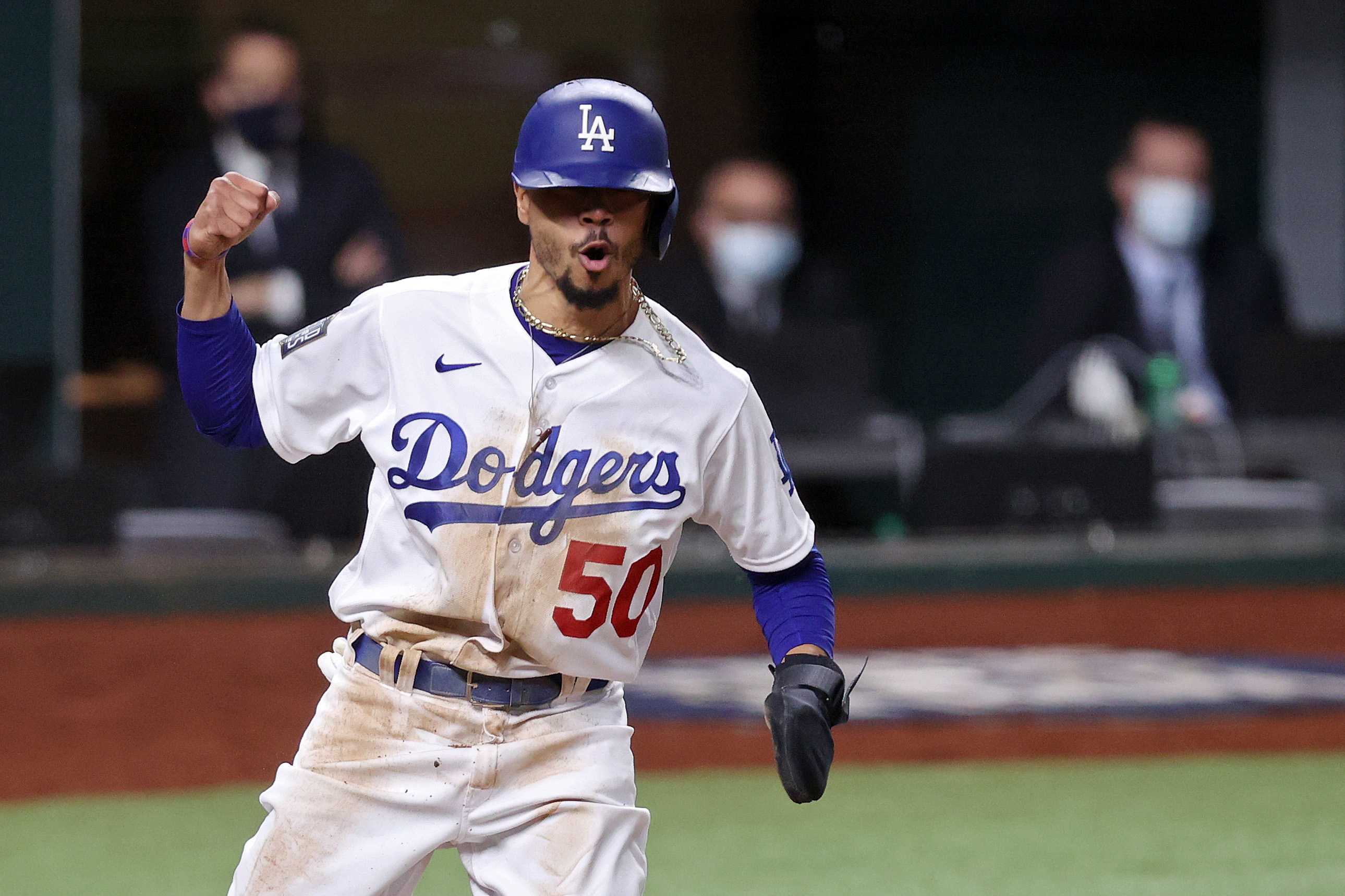 Los Angeles Dodgers win 1st World Series alt since 1988