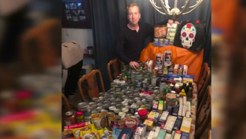 Central Florida teen collects canned goods on Halloween to donate - Vimarsana News